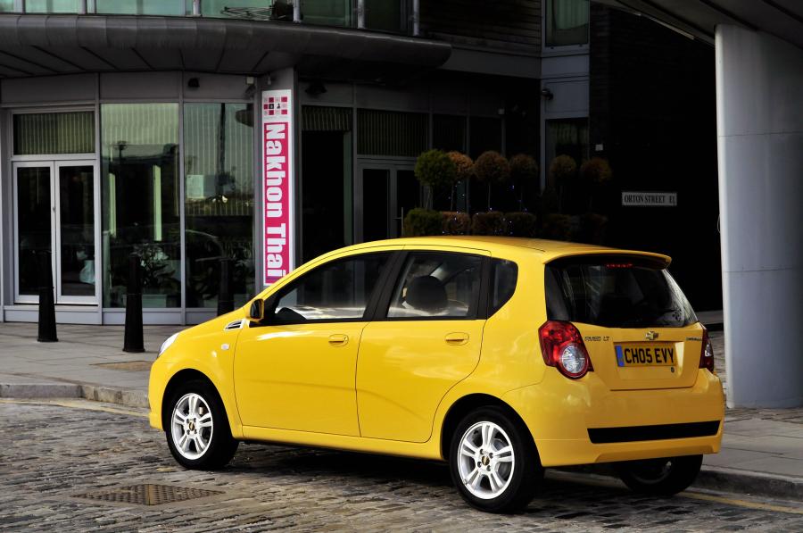  Chevrolet Aveo 5-Door 2008 года  (UK) (фото 17 из 21)